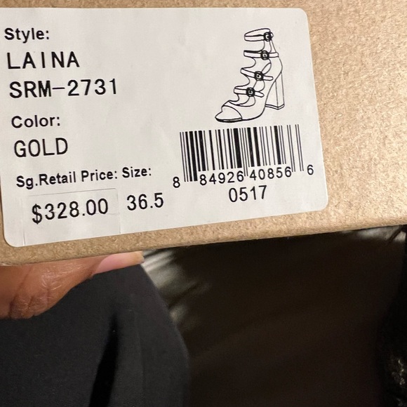 Size 6 1/2 Josie leather gold heels - Picture 16 of 16